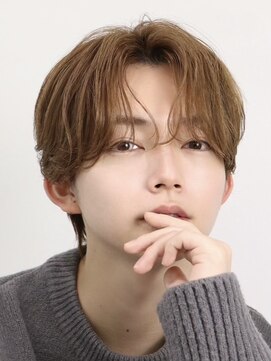 オーシャントーキョーウエスト 心斎橋 (OCEAN TOKYO WEST) メンズヘアシースルーセンターパートメンズカラー