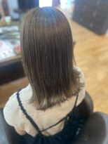ヴァンカウンシル 清須店(VANCOUNCIL)&nbsp;柔らかく輝く◎透明感グレージュのうる艶ミディアムボブ