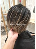 Short × Balayage