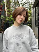 透明感アッシュベージュのショートボブ白金台目黒