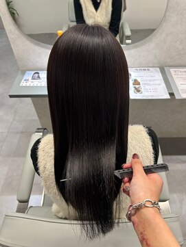 ニュイ 茨木店(nui +) ミディアムヘア/暗めカラー/グランマッシュ/茨木