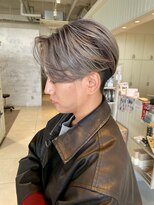 オブジェ シエル(obje't ciel)&nbsp;【obje't ciel】メンズ/ブリーチカラ/センターパート [宮崎太揮]