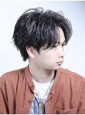 センターパートフェザー