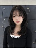 ふわっと感が可愛いミディアムレイヤー