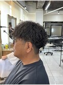 ツイストスパイラルパーマ　縦落ちパーマ　ツイストパーマ　眉毛