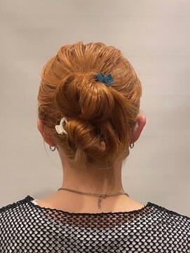 六本木美容室 西麻布店 ヘアセット◎ミニクリップお団子アレンジ