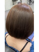 ベルタ バイ アルテフィーチェ(belta by artefice) ボブオリーブカラー