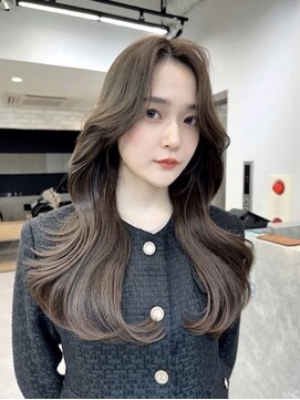 サンド 池袋 2nd(sand) 韓国風レイヤーカット小顔くびれヘア/黒髪地毛風カラー/池袋