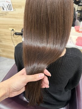 アヴァンス 江坂店(AVANCE.) 艶ブラウン