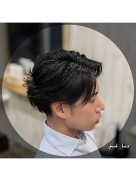 ピヴォヘアー(pivo hair) メンズカット メンズパーマ フェザーパーマ