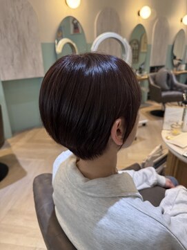 アンフィ 矢向(Anphi) 2-6 ショート ピンクブラウン