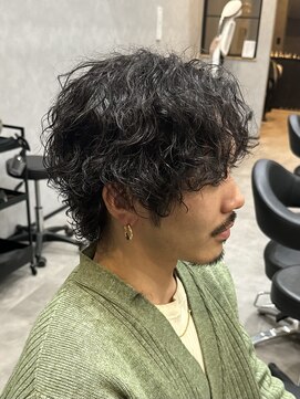 フィーカ(fika) 常田大希パーマ 担当岩松