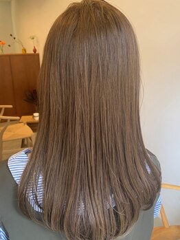 プリル(PRILU)の写真/髪に優しく、艶感のある綺麗な発色に◎髪質に合わせて薬剤を調合し、あなたにぴったりのカラーをご提案♪