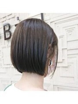 ヘアーアンドメイク レカン(Lecrin) ミニボブ