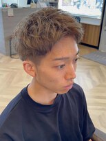 フィッティ 横須賀中央店(fiti)&nbsp;ミルクティーベージュ刈り上げアップバング