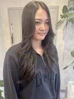 レア(LEA)&nbsp;30代40代50代からの大人なレイヤースタイル