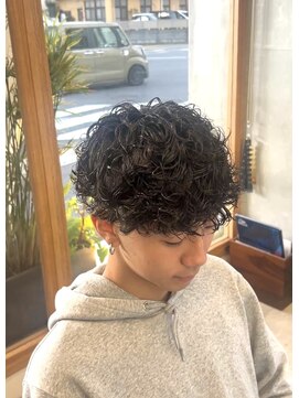 エッジ(EDGE) 大分メンズ刈り上げマッシュ波巻きスパイラルパーマスタイル