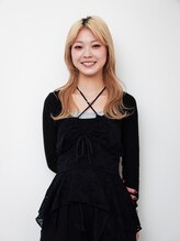 【村田 春歌】レイヤーカットとカラーで作るナチュラルな大人かわいいスタイル