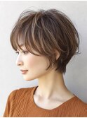 大人可愛い40代50代くびれショートボブ丸みショート
