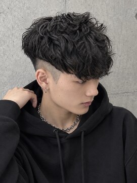 ヘッドストック 大和八木店(HEAD STOCK) スペインカールローフェードツイストスパイラルニュアンスパーマ