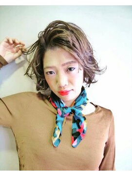トッカ ヘアアンドトリートメント 難波店 エアリーボブ