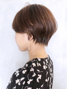 アイティー バイ アルバム 浦和店(IT by ALBUM) タイトショート_オリーブカラーハイライトカラー_ba242361