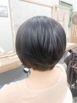 ユッカ エルア 武庫之荘南口(YUCCA elua)&nbsp;【elua 角床】オシャレショートボブ