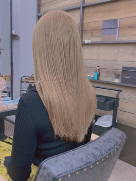 クロムス(clomus) 【clomus】外国人風ミルクティーベージュ