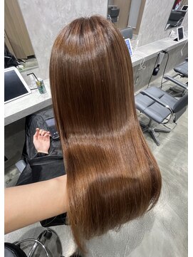 ユーフォリア 新宿通り(Euphoria) ナチュラルストレート×プレミアムトリートメント