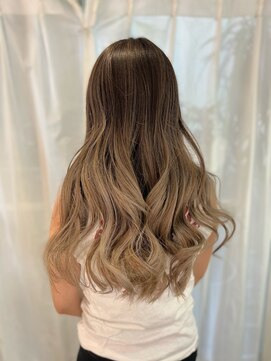 ツムグ 代官山 中目黒(TUMUGU) ヌーディーベージュグラデーションカラー白髪ぼかし