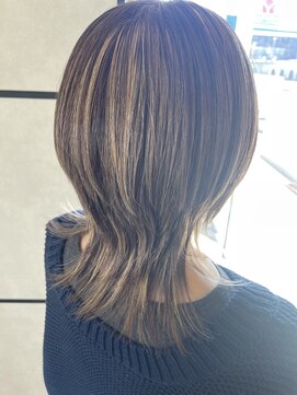 ビーケアーズ リアン(be-cares Lien) ハイライトウルフ