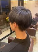 シルバーブラック×メンズスタイル