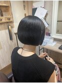 切りっぱなしボブ/ぱっつん前髪/アッシュブラック