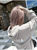ピンクグレージュ