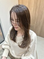 ザ サロン(the salon)&nbsp;抜け感のあるロングレイヤースタイル