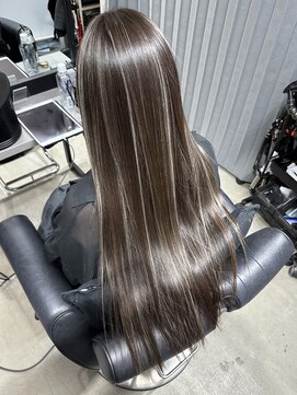 エトラ 渋谷店(etora) ハイライトカラーミルクティーベージュケアブリーチ