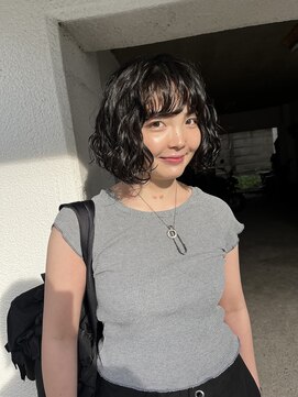 スタニング 渋谷(STUNNING.) ボブパーマ 大きめカールパーマ ウェーブパーマ