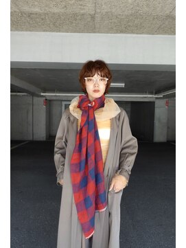 ゾーイダイミョウ(ZOEY daimyo) 暖色ブラウンにふわっとスタイリング