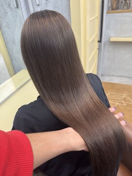 ヴェーレン(Wehlen) 最高峰艶髪ロングヘア