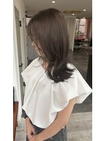 リズム(lysm)&nbsp;ミディアムレイヤー × アッシュベージュ