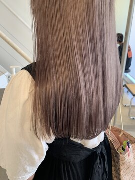 シキ 渋谷(siki) ハイトーン/ブリーチ/レイヤーカット/シアーカラー/渋谷/原宿