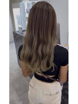 レム 仙台店(L.E.M) 《L.E.M 仙台店》ミルクティーベージュグラデーション/及川翔