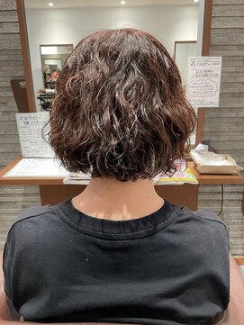 アミカ シーモール店(Amica) ミディアムパーマ