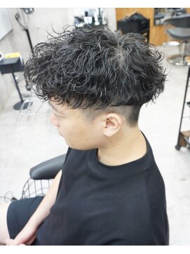 ヘアテリア リュウ 大塚(hair teria ryu) メンズパーマ/波巻きツーブロ刈り上げ/波巻きパーマ
