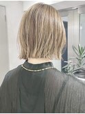 ハイトーン×切りっぱなしボブ