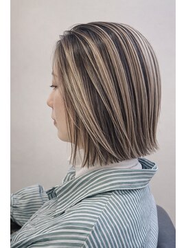 ハイク(HYKE) プレイングカラー×切りっぱなしボブ