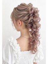 バポス ヘアサロン (BAPOS Hair Salon)&nbsp;編み込みポニーテール