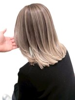 ヘアサロン リボーン(Hair salon Reborn)&nbsp;ホワイトバレイヤージュ