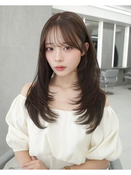 マウル 栄(MAEUL) イメチェンヘアスタイル　ピンクベージュ　前髪カタログ