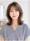 白髪ぼかしハイライト 脱白髪染め ふんわり レイヤー 50代 60代